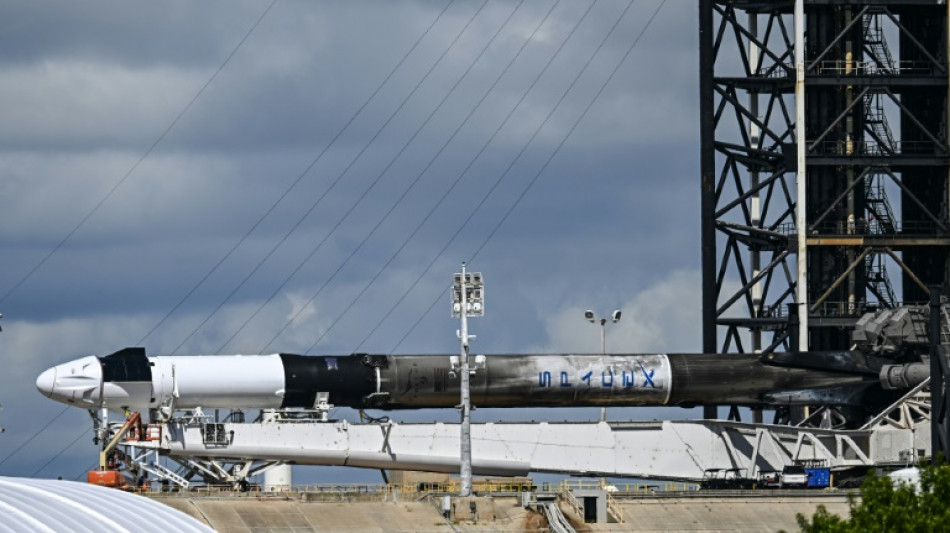 SpaceX prepara miss&atilde;o hist&oacute;rica que prev&ecirc; 1&ordf; caminhada espacial privada