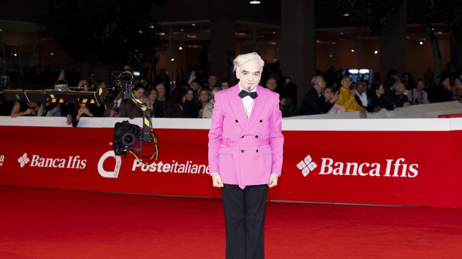 Morgan 'il palco &egrave; la mia comfort zone, la vita &egrave; un po' scomoda'