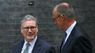 Reino Unido e Alemanha assinam 'Tratado de Amizade e Cooperação'