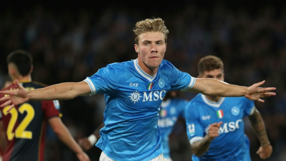 Napoli e Roma vencem e dividem lideran&ccedil;a da Serie A; Juve empata com Milan