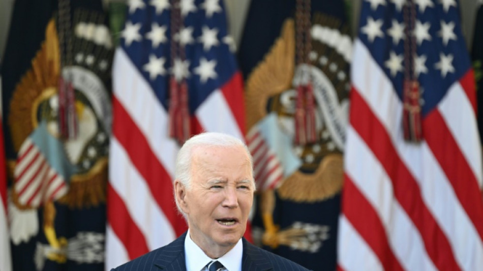 Biden sichert "friedlichen und geordneten" &Uuml;bergang zu Trump zu