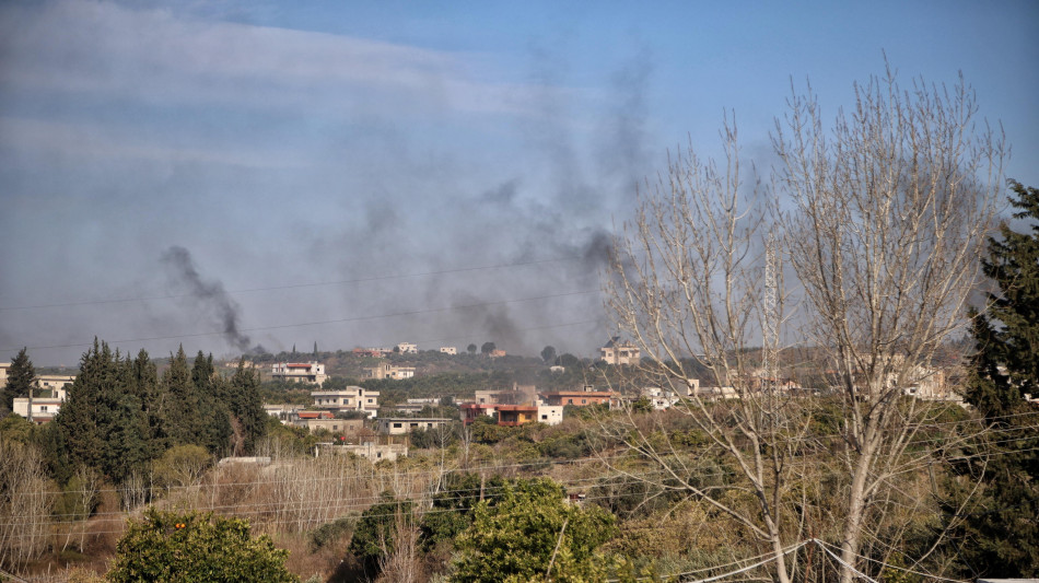 Israele, abbiamo colpito una infrastruttura militare in Siria