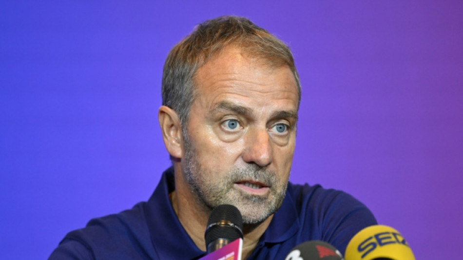 Flick sobre Yamal: 'N&atilde;o ganhar a Bola de Ouro &eacute; uma motiva&ccedil;&atilde;o para os pr&oacute;ximos anos'