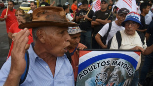 Cientos de personas marchan por segundo d&iacute;a en Paraguay contra el gobierno de Pe&ntilde;a