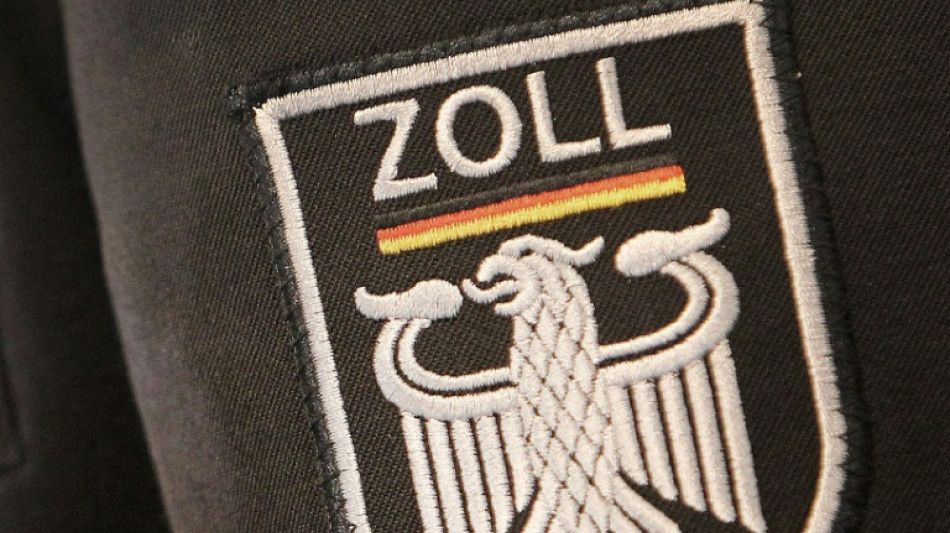 Zollfahnder stoppen bundesweiten Drogenhandel: Drei Festnahmen