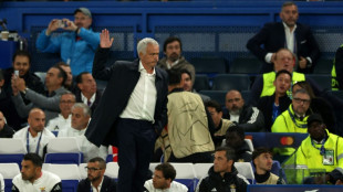Chelsea memories don't 'feed' Mourinho after return ends in defeat
