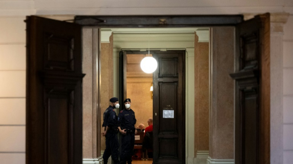 Autriche: deux ans apr&egrave;s l'attentat de Vienne, six complices pr&eacute;sum&eacute;s jug&eacute;s