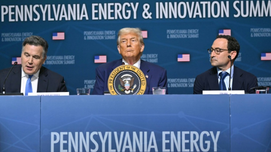 Trump verk&uuml;ndet Milliardeninvestitionen in Ausbau des Strombedarfs f&uuml;r KI 