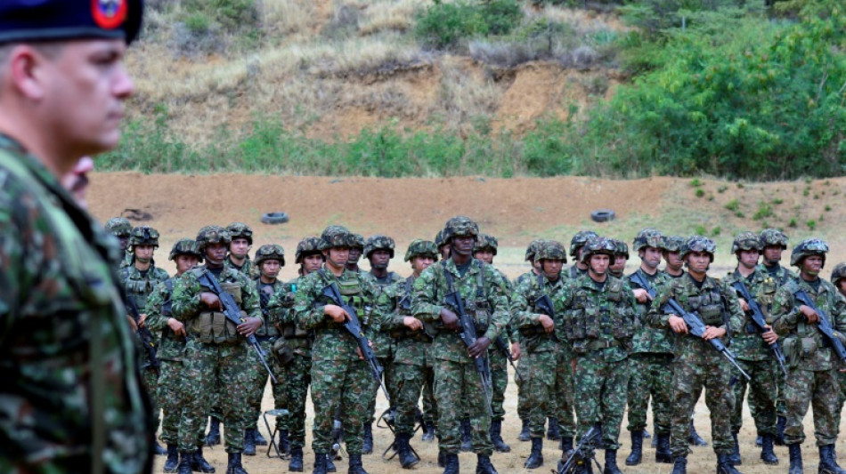 Governo da Col&ocirc;mbia admite que pol&iacute;tica de paz "n&atilde;o deu certo"