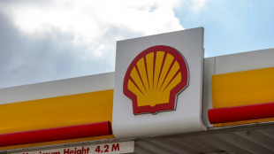 Shell mejora su beneficio en el tercer trimestre pese a la ca&iacute;da de los precios del petr&oacute;leo
