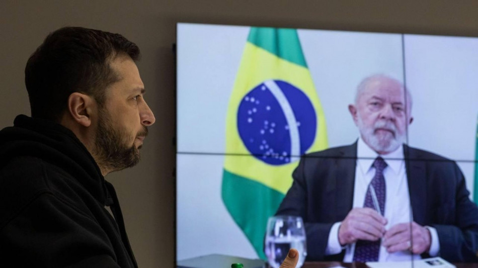 Brasile: Zelensky rifiuta la proposta di un colloquio con Lula