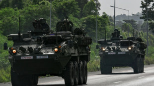 Tail&acirc;ndia e Camboja se atacam em disputa que deixa 12 mortos