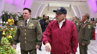 Ortega reaparece en p&uacute;blico y compara las redadas en EEUU con una "persecuci&oacute;n nazi"