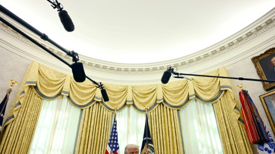 Trump se recusa a prever se haver&aacute; ou n&atilde;o recess&atilde;o nos EUA em 2025