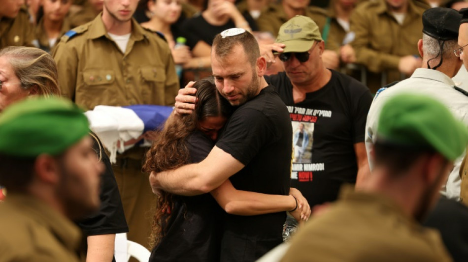 Hamas entrega a Israel outro corpo de ref&eacute;m e promete devolver todos os demais