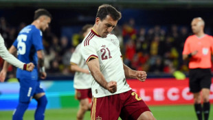 Oyarzabal comanda vit&oacute;ria da Espanha sobre a S&eacute;rvia (3-0) em amistoso