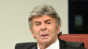 Julgamento da trama golpista &eacute; retomado com cr&iacute;ticas de Fux ao processo