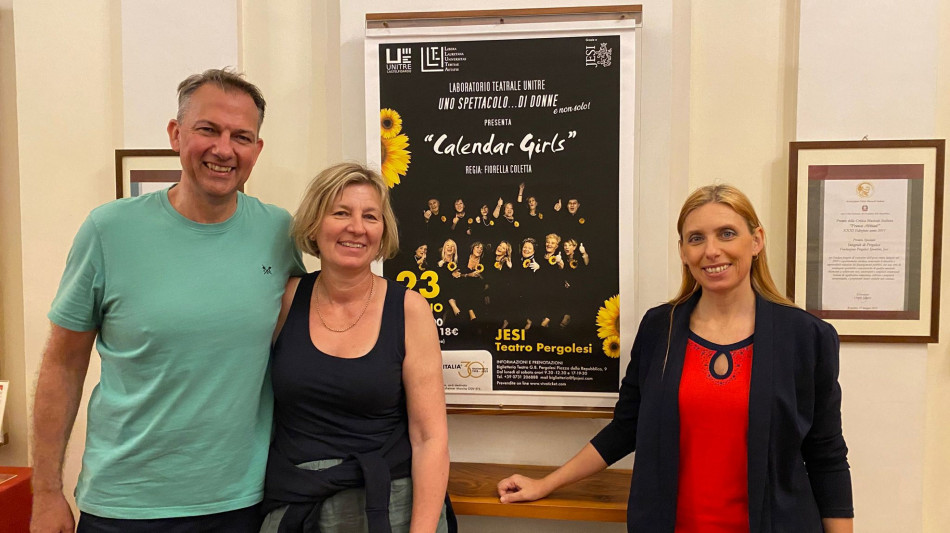 Nude per beneficenza, i figli di 'Calendar Girls' a Jesi