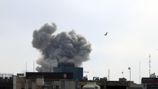 Media, 'raid aerei colpiscono l'aeroporto Mehrabad a Teheran'