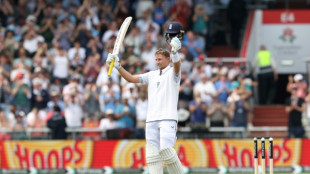 Root says Warner jibe 'all part of the fun' heading into Ashes