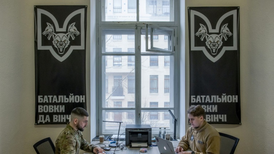 Ukrainian troops' angry push for new recruits 