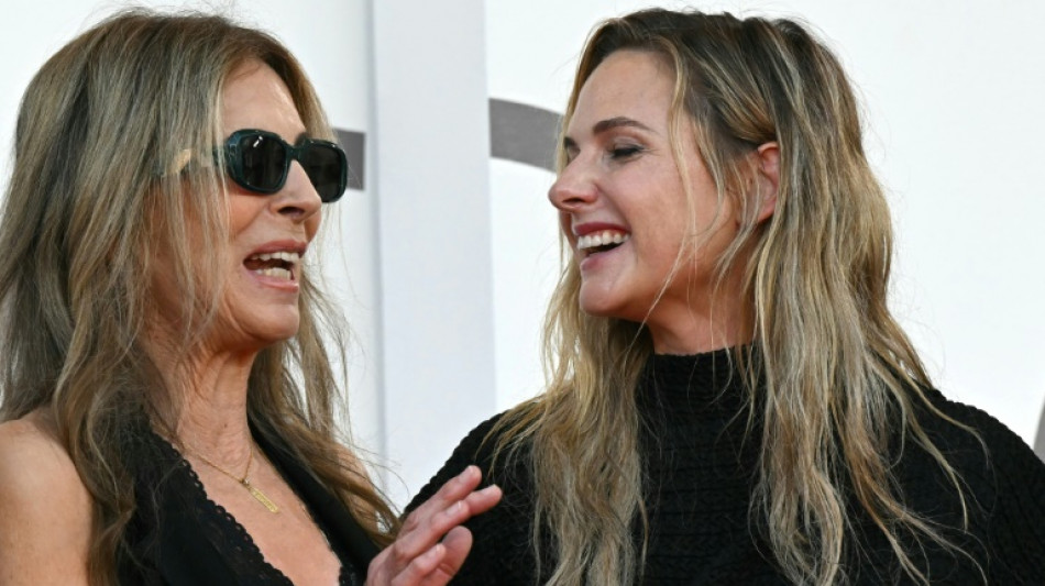 Kathryn Bigelow quer incentivar o debate sobre o risco das armas nucleares com seu novo filme