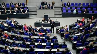 Bundestag: Wildberger und Prien stellen sich Fragen der Abgeordneten