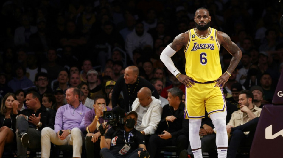 NBA: l'heure de la retraite n'a pas encore sonn&eacute;, d&eacute;clare LeBron James