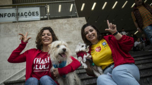 Jaune-vert ou rouge: la mode &eacute;lectorale r&eacute;v&egrave;le le vote au Br&eacute;sil
