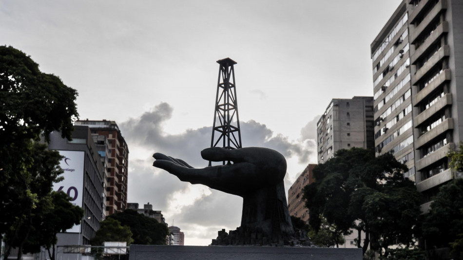 Il Venezuela avvia negoziati con gli Usa sul petrolio