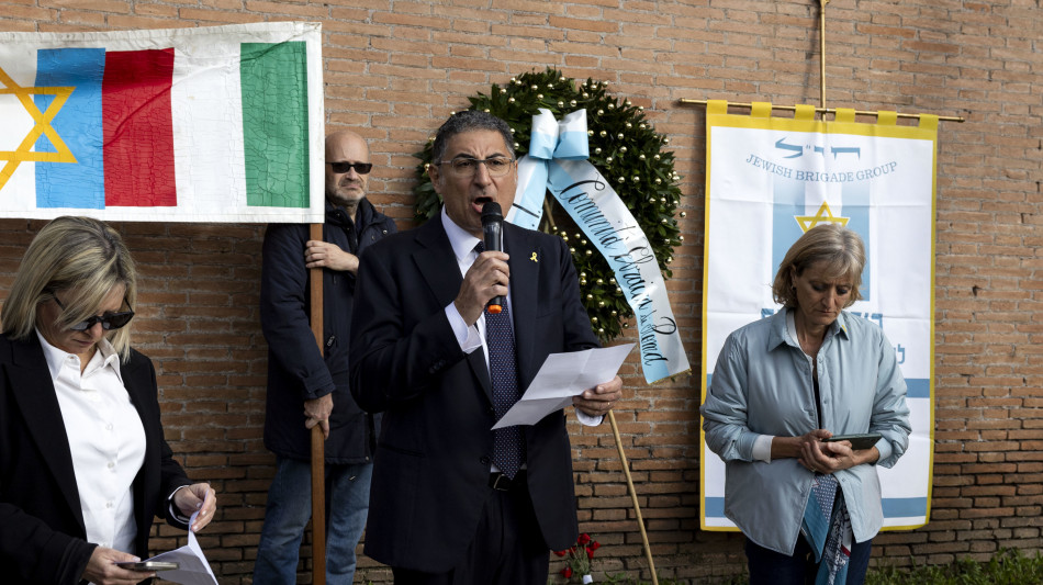 Ebrei Roma, da palco 1 maggio invocano nostra distruzione