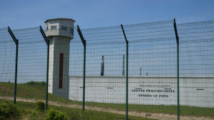 Les "17 premiers narcotrafiquants" transf&eacute;r&eacute;s vers la prison de Vendin-le-Vieil