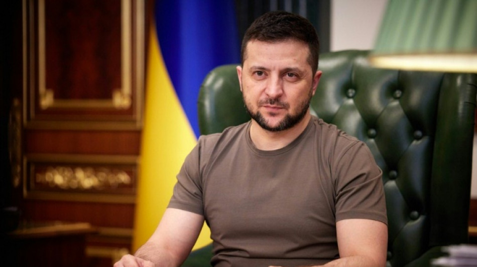 Pr&eacute;sidentielle: le Parlement attend le pr&eacute;sident Zelensky dans une campagne scand&eacute;e par l'Ukraine