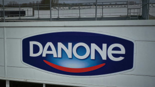 Lait infantile: Danone &eacute;largit son rappel, situation sous contr&ocirc;le en France, selon le gouvernement