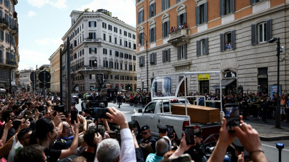 Un último baño de masas para el papa Francisco