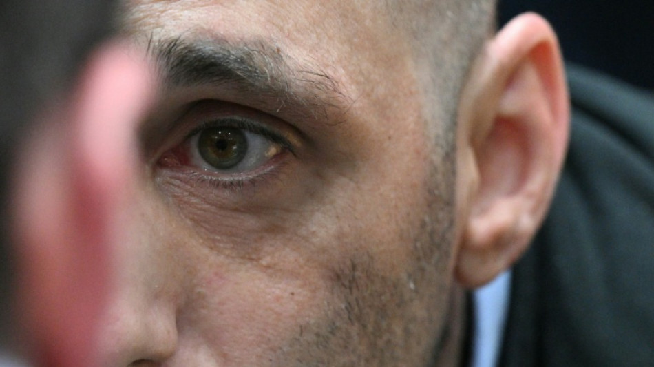 C&eacute;dric Jubillar dit "n'avoir jamais lev&eacute; la main" sur son &eacute;pouse, qu'il aimera "toujours"