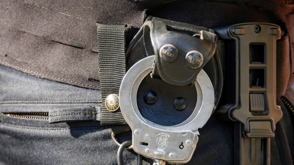 Mann verliert eine Million Euro an Anlagebetr&uuml;ger: Festnahme in Baden-W&uuml;rttemberg