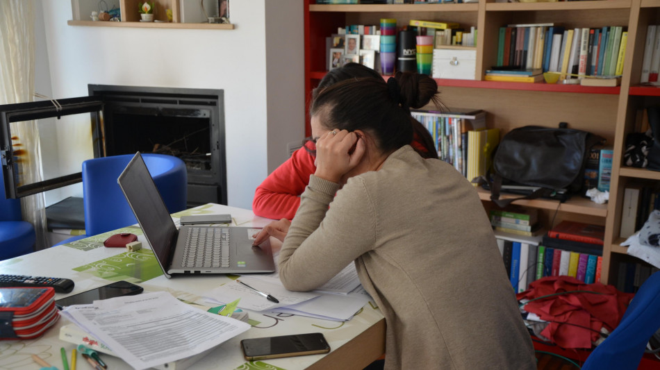 Laurea riduce gender gap sul lavoro, occupate 79,3% donne