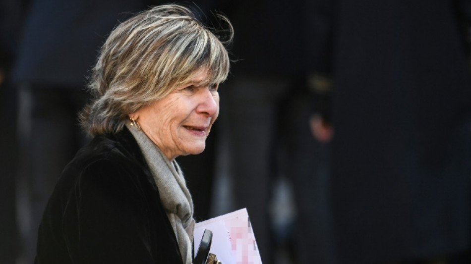 Le proc&egrave;s de la reine des paparazzi de Mimi Marchand s'est ouvert, avec un coup d'&eacute;clat de Piotr Pavlenski