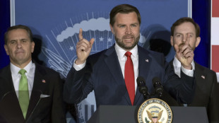 Vance, 'la candidata dem in Alaska deve essere indagata per frode elettorale'