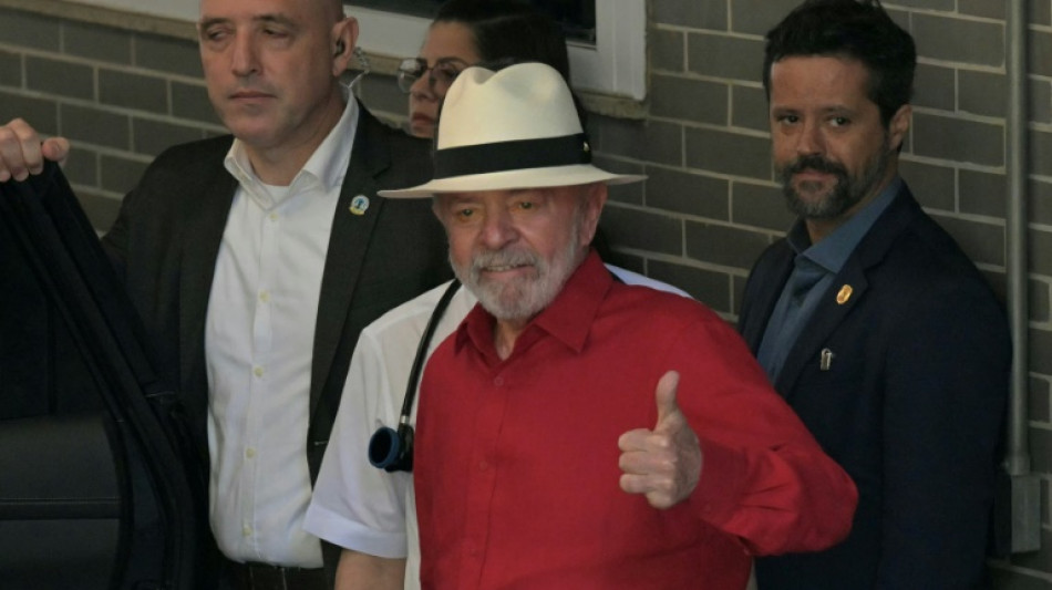 Brasiliens Pr&auml;sident Lula kehrt nach Operationen am Kopf nach Bras&iacute;lia zur&uuml;ck
