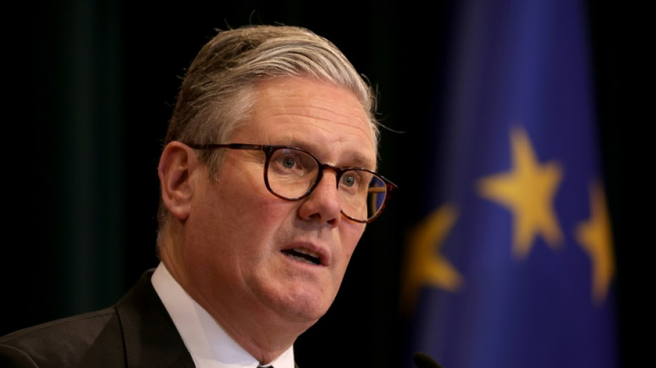 Starmer afronta una cumbre con la UE en situaci&oacute;n delicada con el ascenso de la extrema derecha