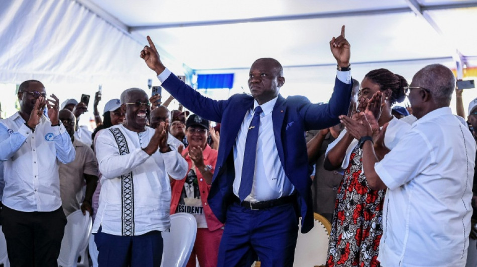 Gabon: Oligui Nguema investi après 19 mois de transition