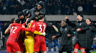 Freiburg elimina Hertha Berlim nos p&ecirc;naltis e vai &agrave;s semis da Copa da Alemanha