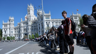 Eletricidade volta progressivamente a Espanha e Portugal, vítimas de um apagão maciço