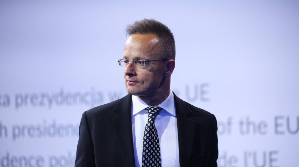 L'Ungheria espelle due diplomatici ucraini, 'spionaggio'