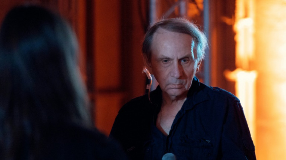 Houellebecq et &eacute;lectro, extension du domaine de l'hallu'