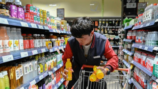 China pede a Trump que pare de 'ameaçar e chantagear'