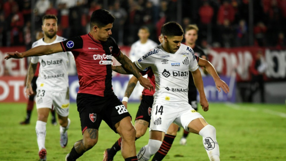 Santos perde para argentino Newell&rsquo;s (1-0) pela Copa Sul-Americana