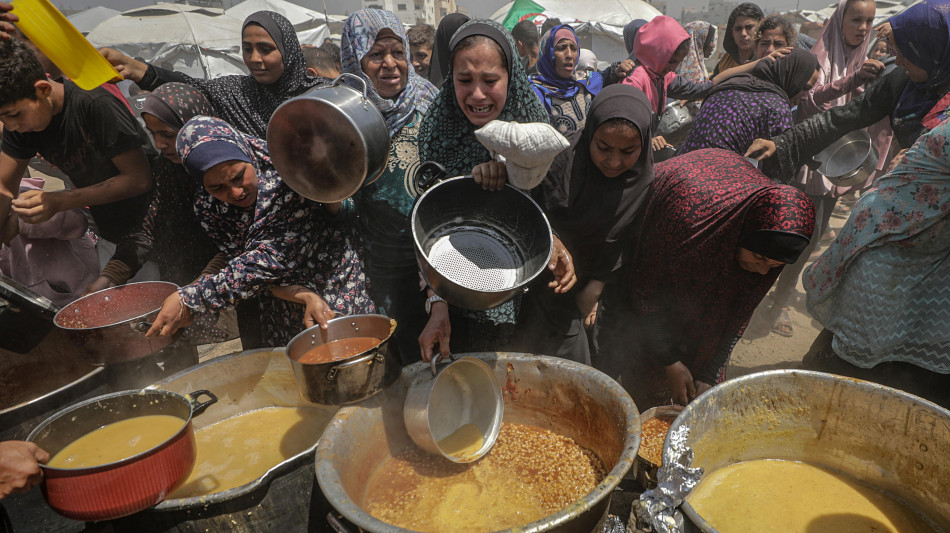 Kallas, 'inondiamo Gaza di aiuti umanitari contro Hamas'